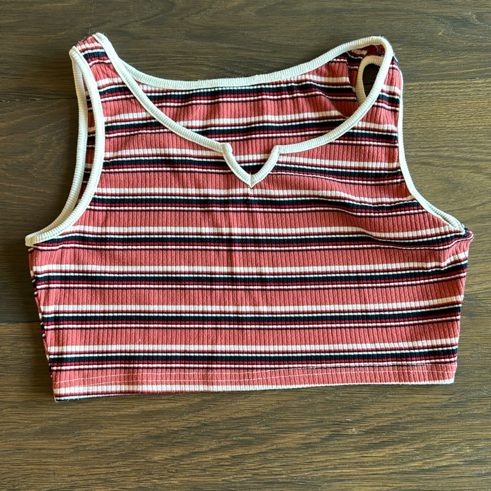 Pacsun crop top